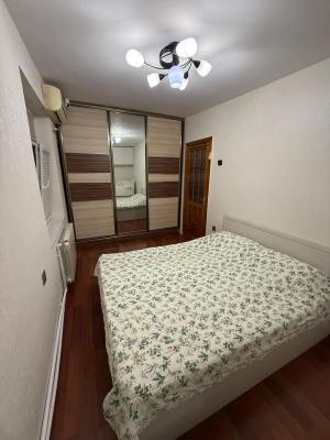 Bakı, köhnə tikili 2 otaqlı, satılır, 55 m²  , Yasamal rayonu