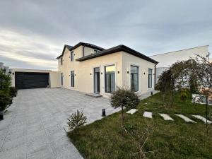 Bakı, həyət evi 4 otaqlı, satılır, 190 m² , 4 sot , Xəzər rayonu, Mərdəkan