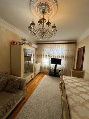 Bakı, köhnə tikili 3 otaqlı, satılır, 65 m²  , Xətai rayonu, H.Aslanov qəs.