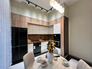 Bakı, həyət evi 4 otaqlı, satılır, 160 m² , 3 sot , Xəzər rayonu, Şüvəlan