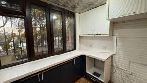 Bakı, köhnə tikili 3 otaqlı, satılır, 63 m²  , Nizami rayonu, 8-ci kilometr