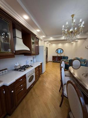 Bakı, yeni tikili 3 otaqlı, satılır, 101 m²  , Yasamal rayonu