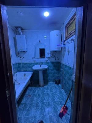 Bakı, köhnə tikili 3 otaqlı, satılır, 70 m²  , Nərimanov rayonu