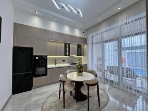 Bakı, həyət evi 4 otaqlı, satılır, 180 m² , 4 sot , Xəzər rayonu, Mərdəkan