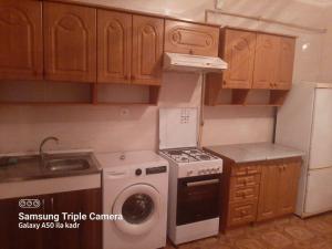 Bakı, yeni tikili 3 otaqlı, kirayə, 110 m²  , Binəqədi rayonu, Xocəsən qəs.