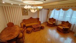 Bakı, köhnə tikili 2 otaqlı, günlük kirayə, 75 m²  , Səbail rayonu