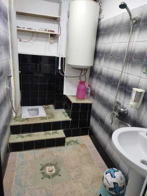 Bakı, köhnə tikili 2 otaqlı, satılır, 40 m²  , Xətai rayonu, Əhmədli