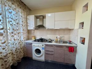 Bakı, yeni tikili 2 otaqlı, kirayə, 76 m²  , Nərimanov rayonu, Böyükşor qəs.