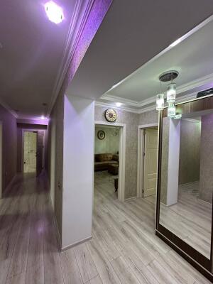 Bakı, köhnə tikili 4 otaqlı, satılır, 110 m²  , Nizami rayonu, 8-ci kilometr