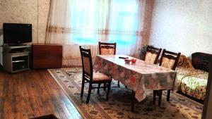Bakı, köhnə tikili 3 otaqlı, satılır, 127 m²  , Nizami rayonu