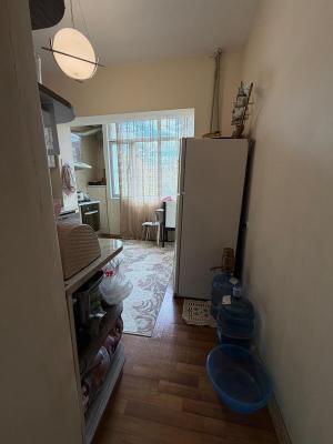 Bakı, köhnə tikili 3 otaqlı, satılır, 65 m²  , Nizami rayonu, 8-ci kilometr