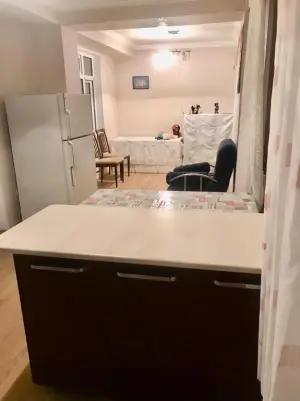 Bakı, köhnə tikili 3 otaqlı, kirayə, 141 m²  , Nərimanov rayonu