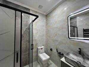 Bakı, həyət evi 5 otaqlı, satılır, 230 m² , 6 sot , Xəzər rayonu, Şüvəlan