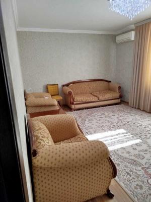 Bakı, köhnə tikili 2 otaqlı, satılır, 65 m²  , Xətai rayonu, Əhmədli