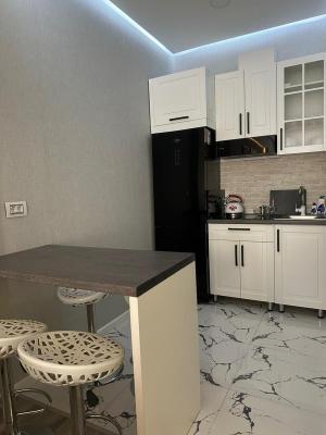 Sumqayıt, yeni tikili 2 otaqlı, günlük kirayə, 60 m²  