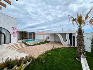 Bakı, həyət evi 4 otaqlı, satılır, 200 m² , 6 sot , Xəzər rayonu, Mərdəkan