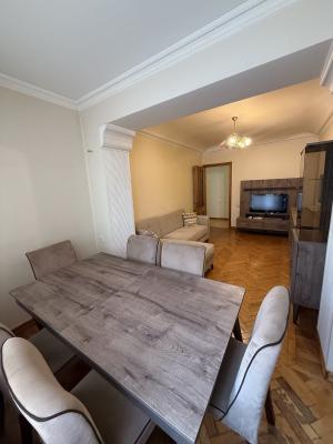 Bakı, köhnə tikili 3 otaqlı, satılır, 75 m²  , Yasamal rayonu