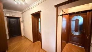 Bakı, köhnə tikili 3 otaqlı, satılır, 110 m²  , Nizami rayonu, 8-ci kilometr