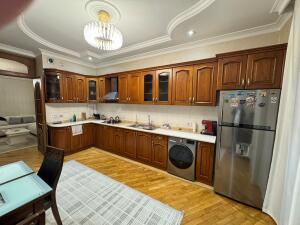 Bakı, yeni tikili 4 otaqlı, satılır, 159 m²  , Nərimanov rayonu