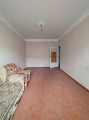 Bakı, köhnə tikili 2 otaqlı, satılır, 60 m²  , Xətai rayonu, H.Aslanov qəs.