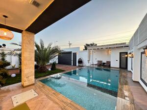Bakı, həyət evi 4 otaqlı, satılır, 170 m² , 4.2 sot , Xəzər rayonu, Şüvəlan