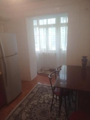 Bakı, köhnə tikili 4 otaqlı, satılır, 100 m²  , Yasamal rayonu