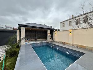 Bakı, həyət evi 4 otaqlı, satılır, 200 m² , 3.5 sot , Xəzər rayonu, Şimal qres