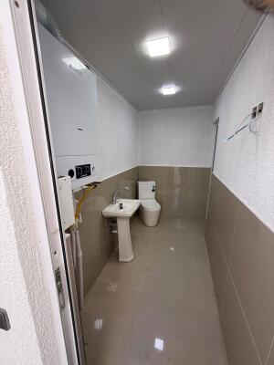 Bakı, həyət evi 4 otaqlı, satılır, 130 m² , 2.5 sot , Xəzər rayonu, Şüvəlan