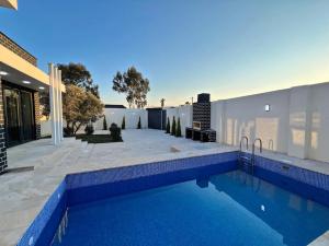 Bakı, həyət evi 4 otaqlı, satılır, 160 m² , 4 sot , Xəzər rayonu, Şüvəlan