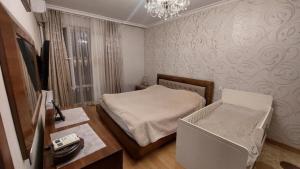 Bakı, köhnə tikili 3 otaqlı, satılır, 90 m²  , Səbail rayonu, Bayıl qəs.