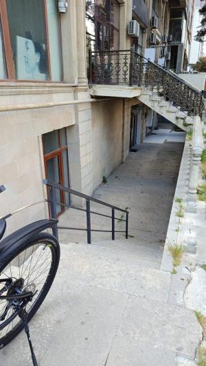 Bakı, obyekt 1 otaqlı, satılır, 200 m²  , Nərimanov rayonu