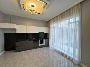 Bakı, həyət evi 4 otaqlı, satılır, 160 m² , 4 sot , Xəzər rayonu, Şüvəlan