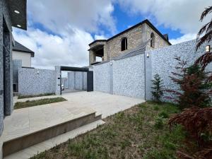 Bakı, həyət evi 4 otaqlı, satılır, 140 m² , 3 sot , Xəzər rayonu, Mərdəkan