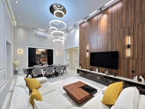 Bakı, həyət evi 4 otaqlı, satılır, 170 m² , 4.2 sot , Xəzər rayonu, Şüvəlan