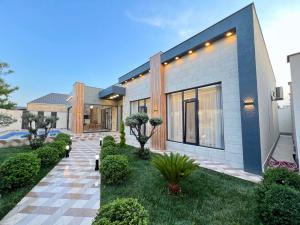 Bakı, həyət evi 5 otaqlı, satılır, 220 m² , 5.5 sot , Xəzər rayonu, Mərdəkan