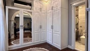 Bakı, yeni tikili 4 otaqlı, satılır, 180 m²  , Yasamal rayonu, Yasamal qəs.