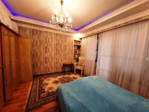 Bakı, köhnə tikili 3 otaqlı, satılır, 90 m²  , Nizami rayonu, 8-ci kilometr