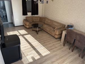 2 комната новостройка, арендовать, 67 m², Бакы, Низами рајону, 8-ҹи километр