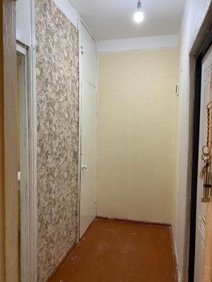 Bakı, köhnə tikili 2 otaqlı, satılır, 32 m²  , Binəqədi rayonu, 7-ci mikrorayon