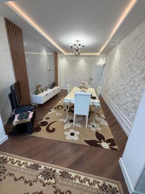 Bakı, köhnə tikili 4 otaqlı, satılır, 100 m²  , Yasamal rayonu, Yeni Yasamal qəs.