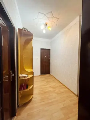 3 комната старое здание, продажа, 110 m², Бакы, Бинәгәди рајону, 8-ҹи микрорајон