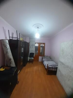 Bakı, köhnə tikili 3 otaqlı, satılır, 85 m²  , Nizami rayonu, 8-ci kilometr