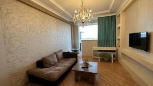 Bakı, yeni tikili 2 otaqlı, günlük kirayə, 68 m²  , Binəqədi rayonu, 6-cı mikrorayon