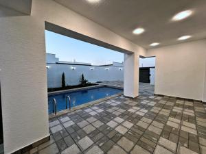 Bakı, bağ/həyət evi 4 otaqlı, satılır, 155 m² , 3.3 sot , Xəzər rayonu, Şüvəlan