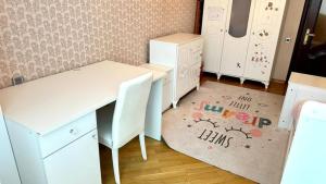 Bakı, yeni tikili 3 otaqlı, kirayə, 140 m²  , Nəsimi rayonu