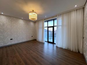 Bakı, həyət evi 5 otaqlı, satılır, 280 m² , 4.5 sot , Xəzər rayonu, Mərdəkan