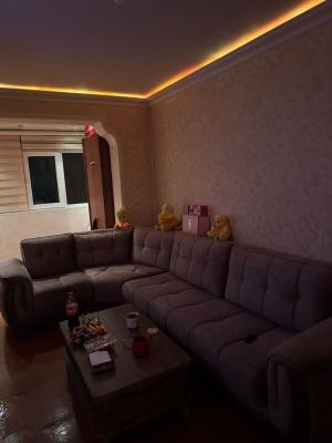 Bakı, köhnə tikili 2 otaqlı, satılır, 50 m²  , Nizami rayonu