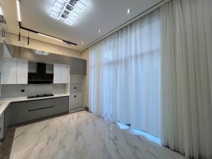 Bakı, həyət evi 5 otaqlı, satılır, 280 m² , 4.5 sot , Xəzər rayonu, Mərdəkan