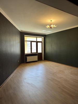 Bakı, yeni tikili 3 otaqlı, kirayə, 130 m²  , Səbail rayonu, Bayıl qəs.