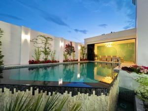 Bakı, həyət evi 5 otaqlı, satılır, 220 m² , 4 sot , Xəzər rayonu, Mərdəkan